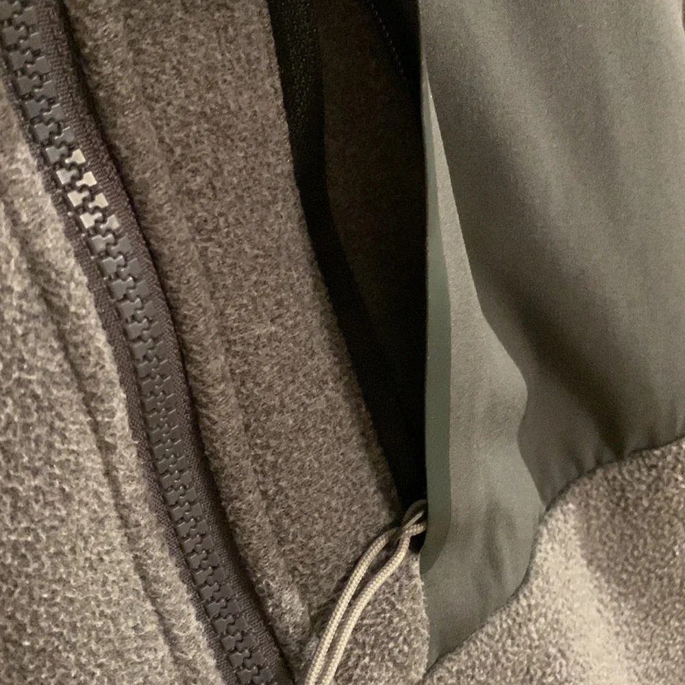 The North Face Plush Fleece Long Sleeve Jacket